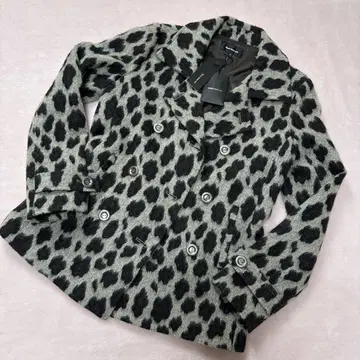 Deux mille ans 레오파드 무늬 피 코트 레오파드 애니멀 무늬