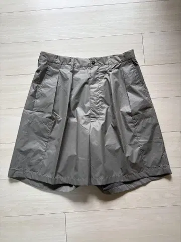 NEAT EPIC PACKABLE CARGO SHORTS 새상품급