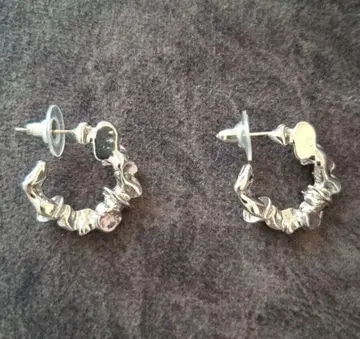 Silver 락 귀걸이