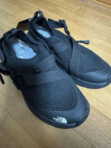 THE NORTH FACE ULTRA 블랙 스니커즈