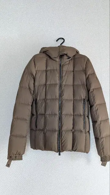 새상품급 TATRAS gesso 사이즈02