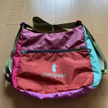 코토팍시 숄더백