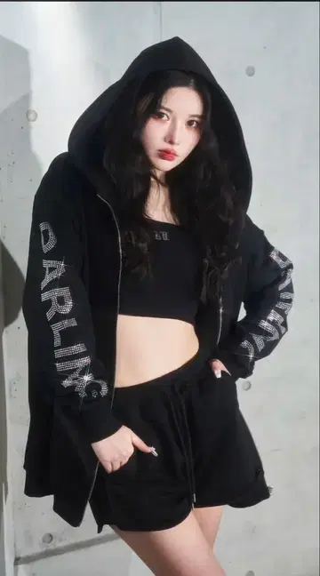 새상품 택 포함 다리치 크리스탈 로고 빅 후드티 & 셋업 FL