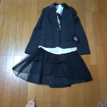 여성 수트