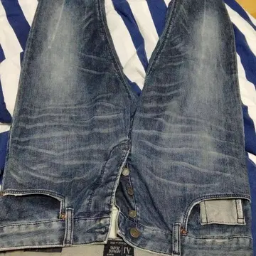 새상품급 ARMANI JEANS J12 antifit 데님