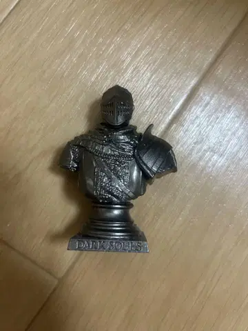 다크 소울 기사 흉상 피규어
