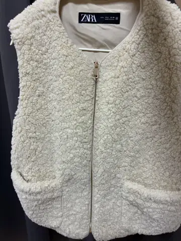 ZARA 보아 베스트 아이보리