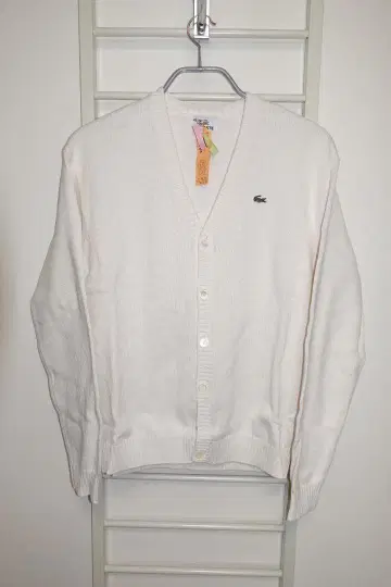 LACOSTE 화이트 V넥 가디건 사이즈 3 (중고)