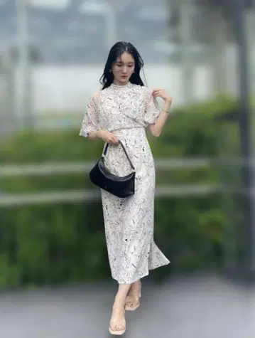 [ 새상품급 ] LAGUNAMOON 플라워 패턴 카슈쿨 원피스 꽃무늬