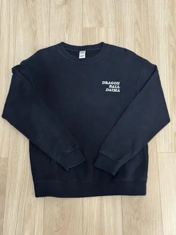 UNIQLO UT 드래곤볼 DAIMA 맨투맨 S 사이즈 블랙
