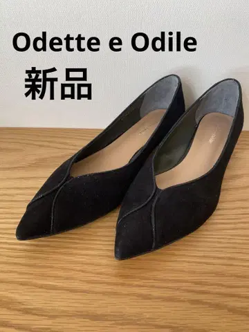 [ 새상품 ] 오데트 에 오딜 블랙 스웨이드 펌프스/25cm