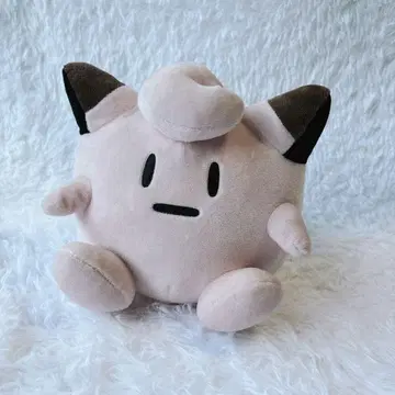 포켓몬 센터 리리에가 소중히 여기는 삐삐 봉제 인형