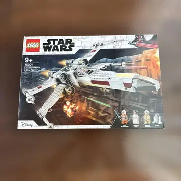 레고 스타워즈 X-윙 스타파이터 75301