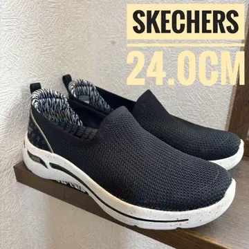 새상품급 SKECHERS 슬립온 24.0cm 블랙 ultra go