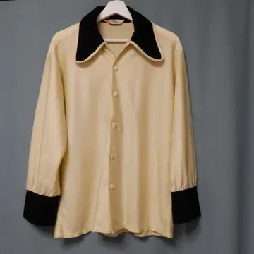 L 남성용 PAUL HOWARD 긴팔 셔츠 크림색과 블랙