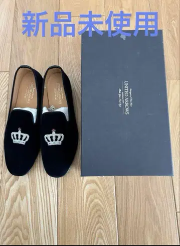 미사용 새상품 UNITED ARROWS 크라운 자수