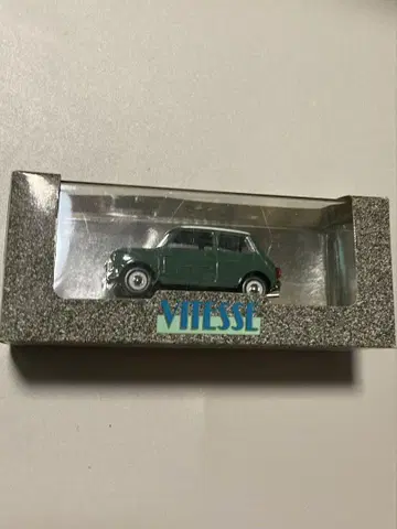 미니카 1/43 MORRIS COOPER 1963 (그린x화이트)