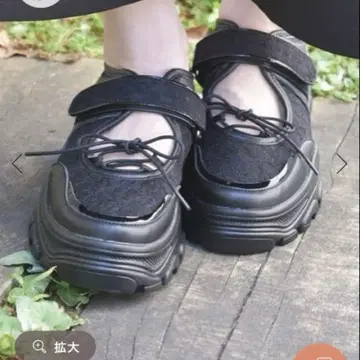 axes femme 레이스 사용 오픈 스니커즈