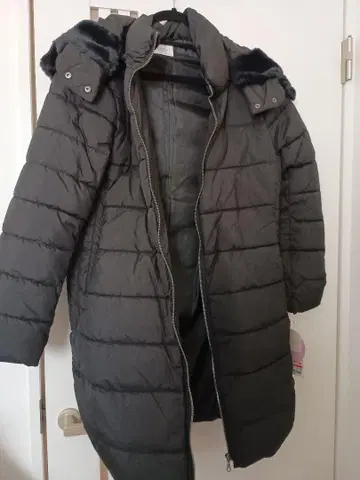 새상품 퍼 후드 블랙 다운 자켓 L