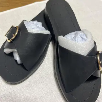 렙심 블랙 플랫 샌들 골드 버클 포함 L size