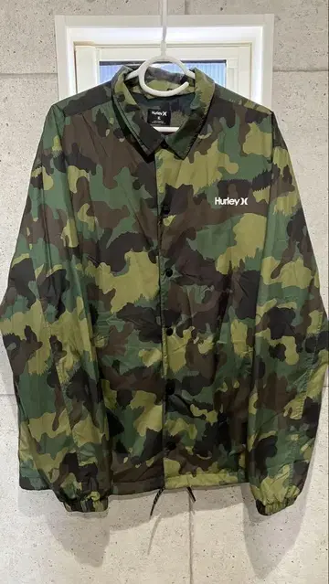 Hurley 카모플라쥬 나일론 자켓 XL