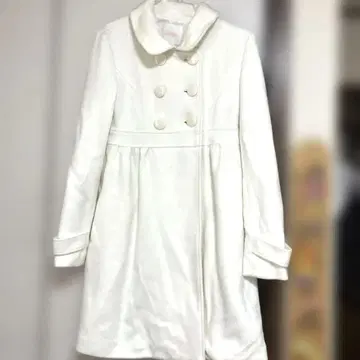 LIZ LISA 화이트 코트 카라 부착