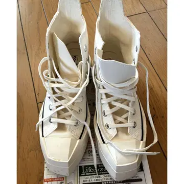 한국 한정판 CONVERSE ALL STAR 화이트 하이컷 스니커즈