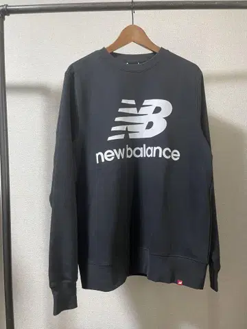 New Balance 맨투맨 셋업 상하의