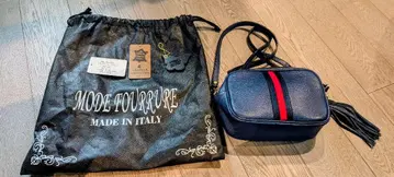 MODE FOURRURE 모드풀레 가죽 숄더백 네이비