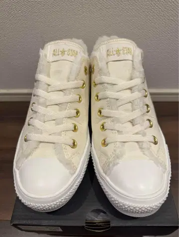 컨버스 올스타 보아 size 24.5 아이보리