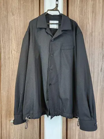 sacai 블랙 긴팔 셔츠 블루종