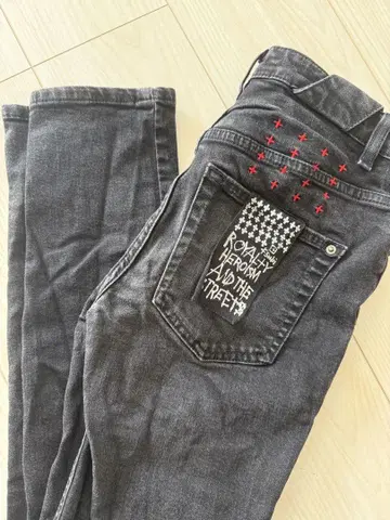 Ksubi 스비 스키니 데님 슬림 데님 블랙 데님 28