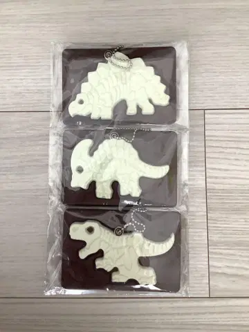 캐러파키 공룡 발굴 초코 러버 키링 티라노자우루스 스테고사우루스