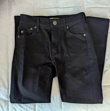 YANUK patricia 23 블랙 스키니 데님