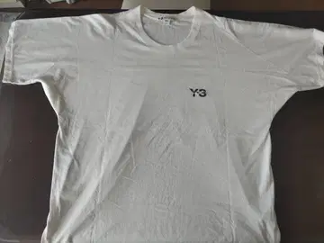 Y-3 자수 로고 티셔츠 L 사이즈