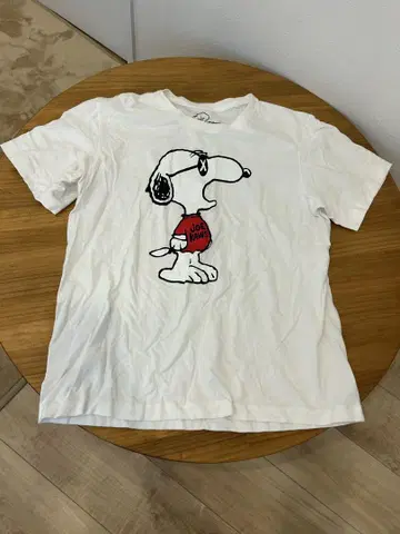 KAWS x PEANUTS 스누피 T셔츠 L