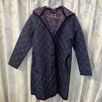 [새상품급] LAVENHAM 퀼팅 후드 부착 퀼팅 코트