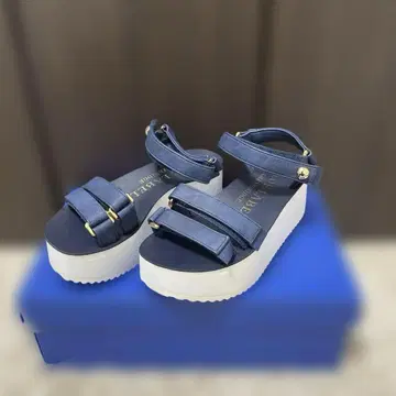 BLUE LABEL 샌들 블루