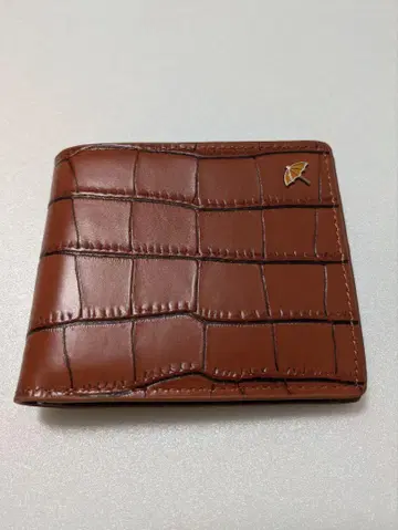 아놀드 파머 브라운 가죽 크로커다일 패턴 접이식 지갑