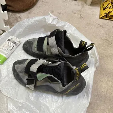 LA SPORTIVA 그레이/블랙, 볼더링 슈즈