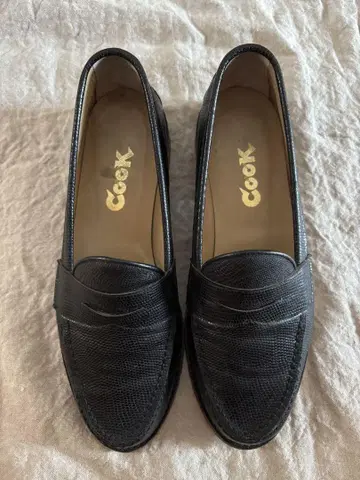 CooK 블랙 가죽 로퍼