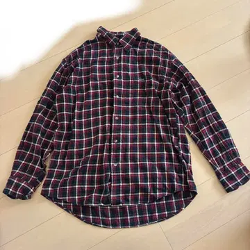 울리치 빨간색 체크 플란넬 셔츠