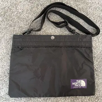 THE NORTH FACE 블랙 숄더백 사코슈