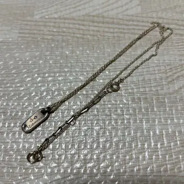 캘빈클라인 실버 목걸이