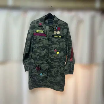 ZARA 카모플라쥬 패치 밀리터리 자켓