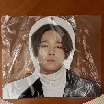 WINNER 태현 포토 행거