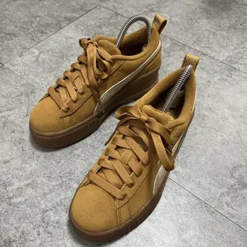 새상품급 PUMA 통굽 스니커즈 386744-01 24cm 무료배송