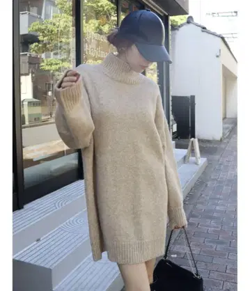 EVRIS 하이넥 루즈 니트 원피스 베이지