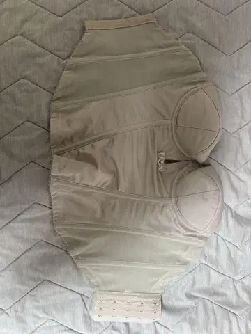 베이지 바디쉐이퍼 숏팬츠