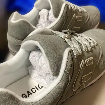 SANGACIO 뉴즈 스니커즈